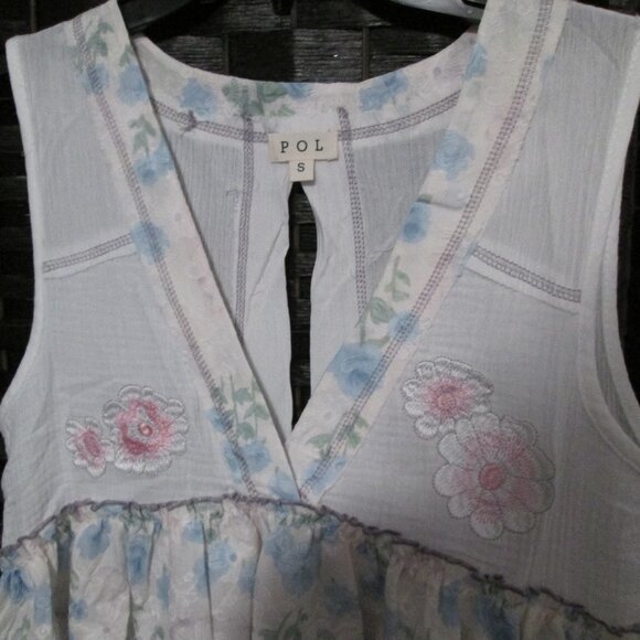🌸🪶☮️ POL Embroidered Linen Patchwork Top NEW - Picture 7 of 12